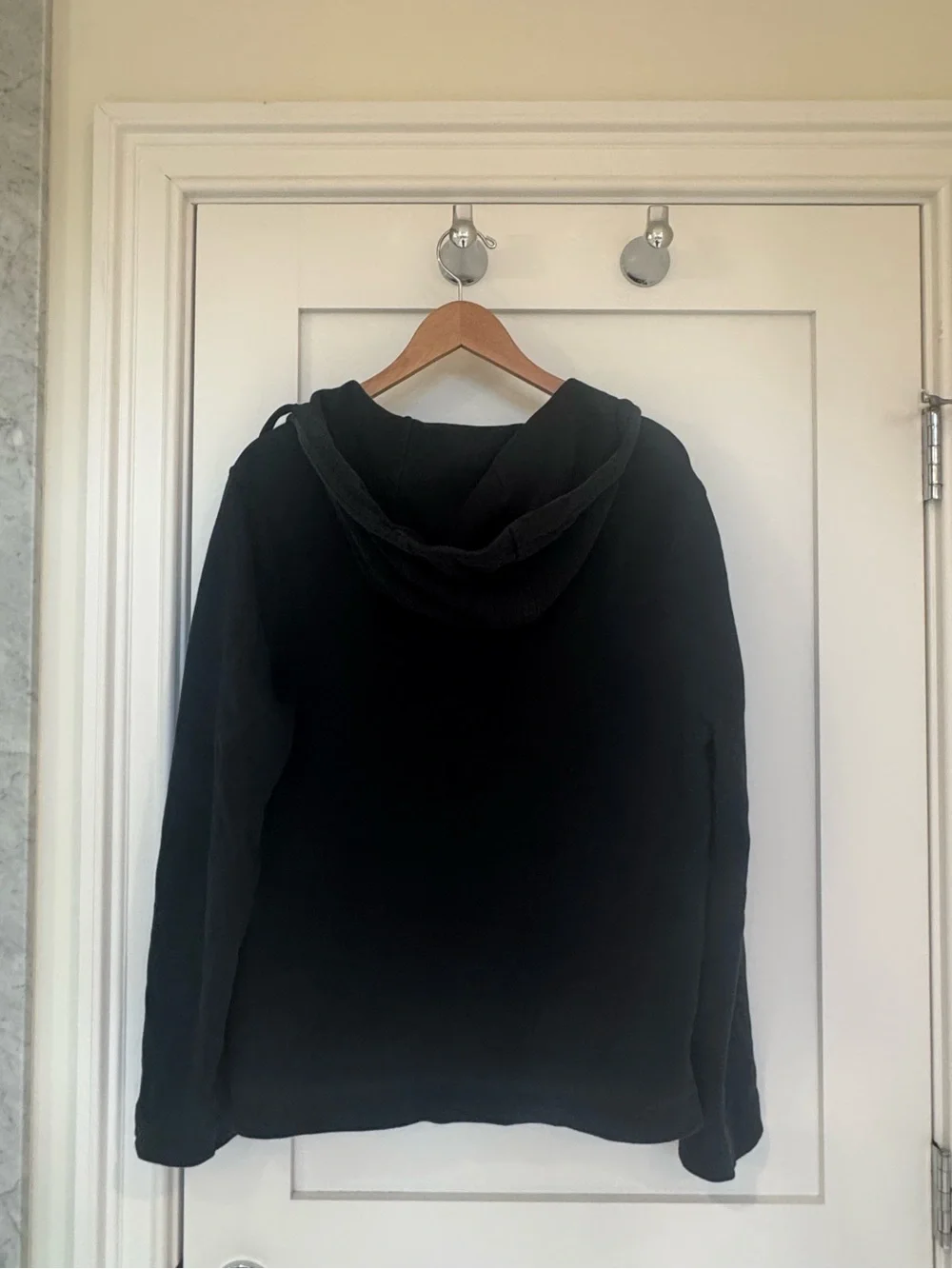 Black Hooded Sweatshirt Jacket